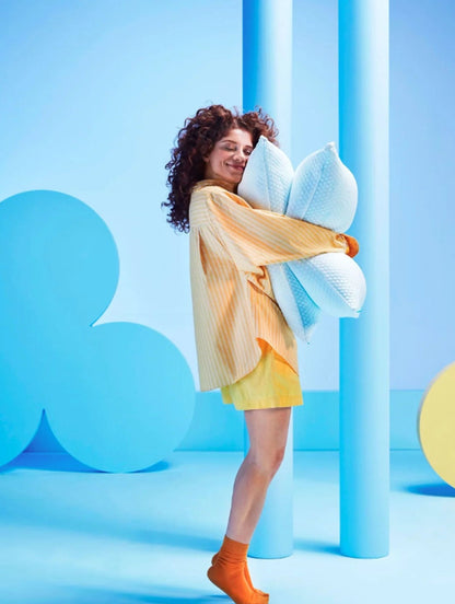 Pillow Adjustable to suit your personal comfort, Provides proper support for your body and Helps reduce neck pain